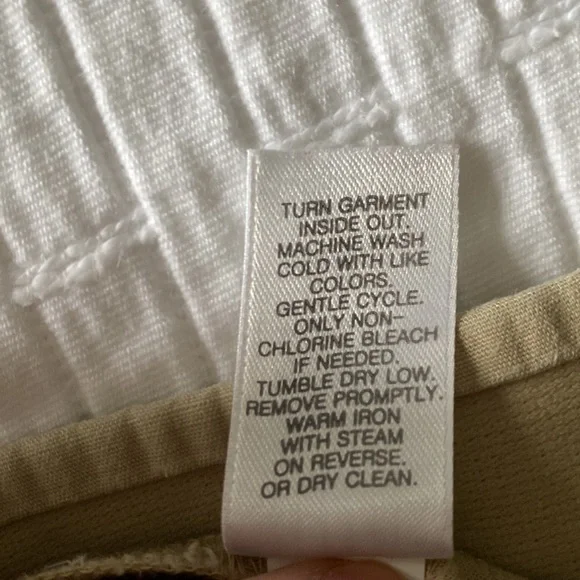 J Jill~Pull on Cropped Pants~Khaki Tan~4 Petite - Picture 8 of 8